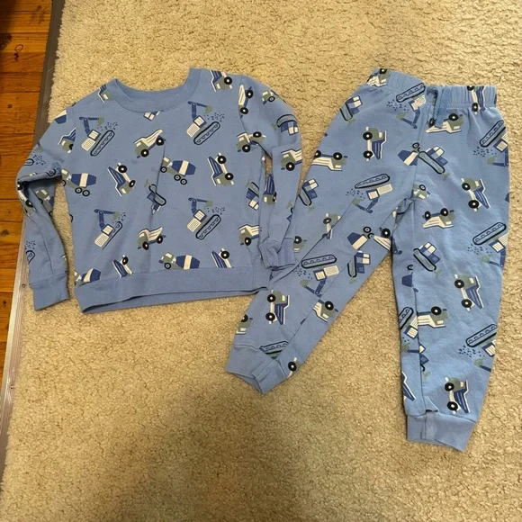 2/$35 3T sweater bundle in Gray, Blue, and Denim - Picture 8 of 10